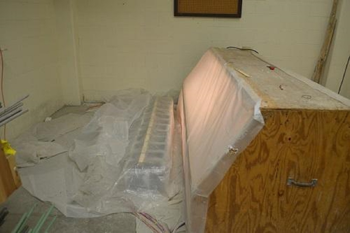 sample of concrete undergoing heat exposure